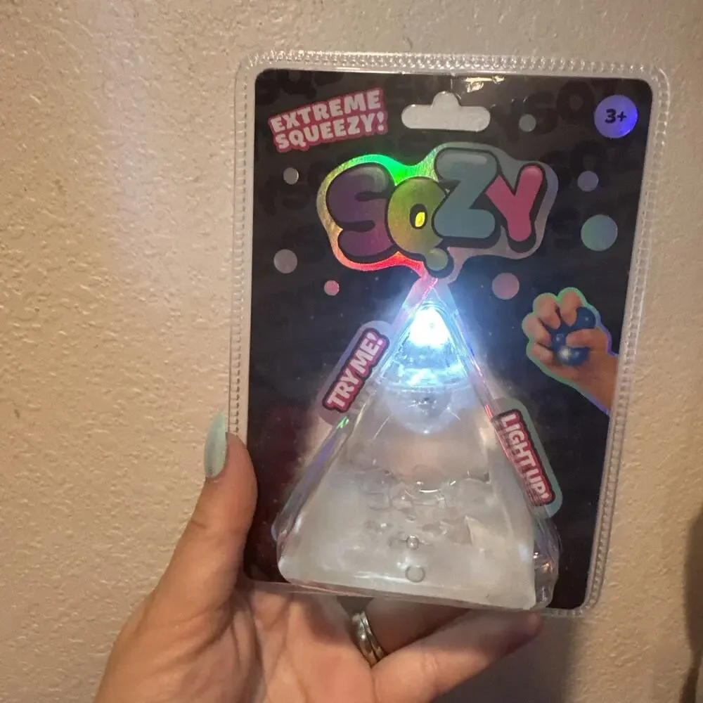 Sunny Days Extreme Squeezy Clear SQZY, Light Up Pyramid, New In Box